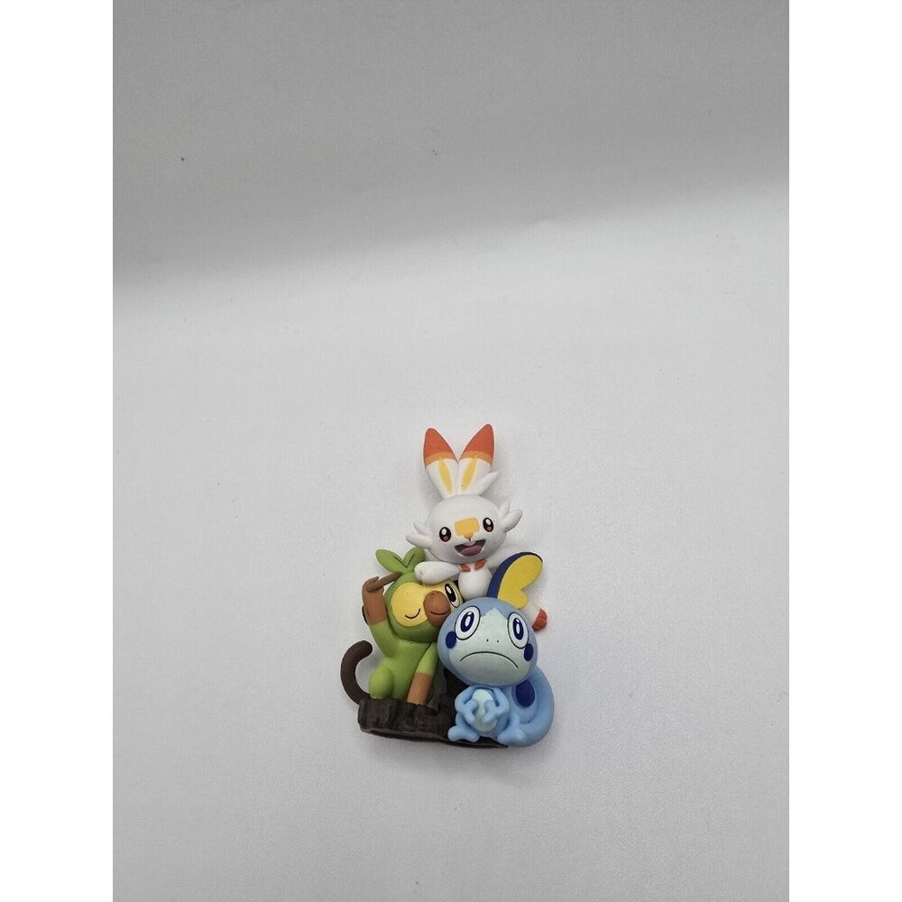 Pokemon Scorbunny, Sobble & Grookey Figure Sword Shield Collection Box Promo